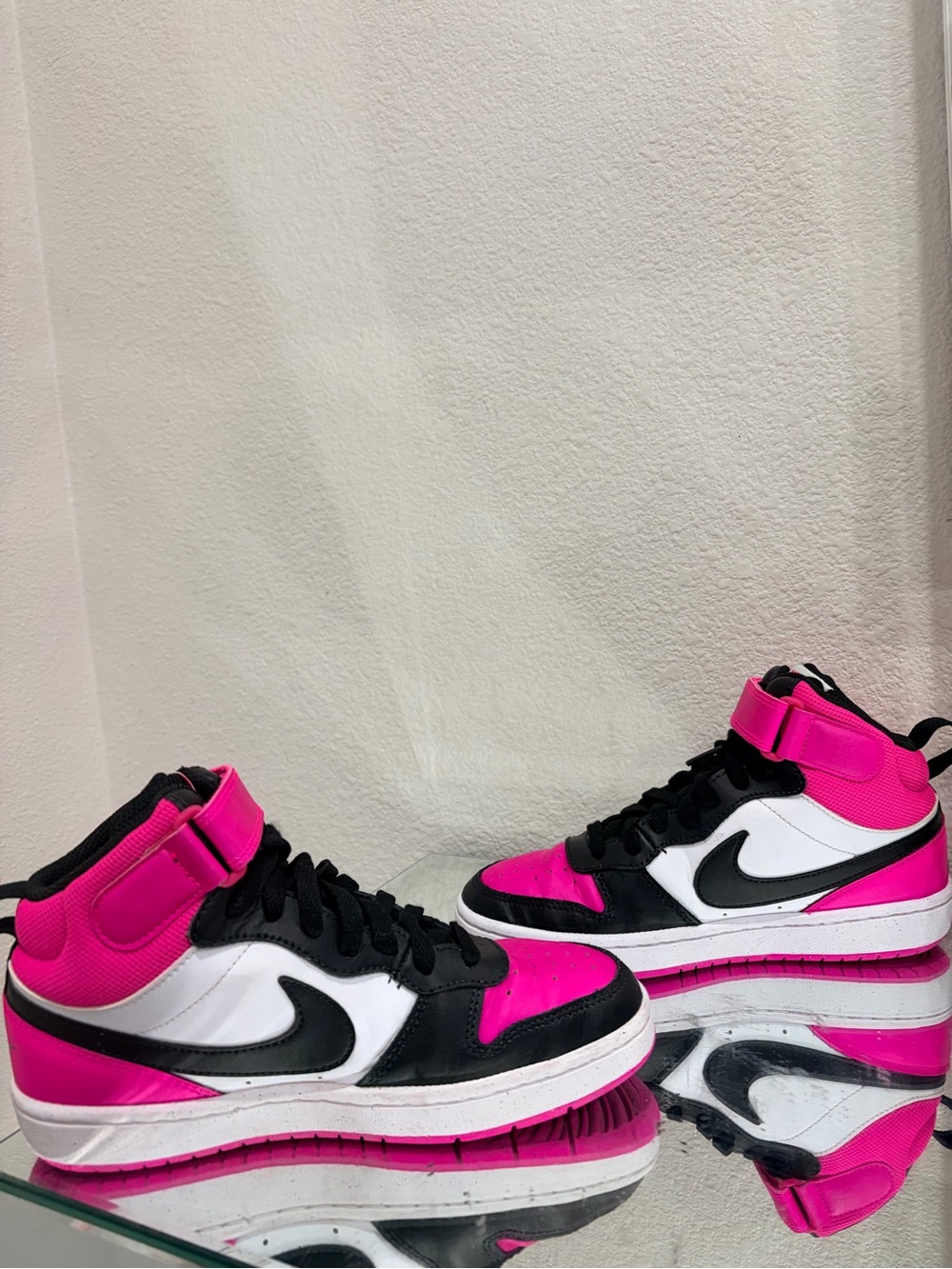 Nike Kids High-Top Sneakers in Hot Pink, Black & White - Picture 3 of 4